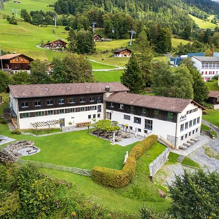Family & Mountain Lodge C'Est La Vie ฮาลสิแบร์ก ภายนอก รูปภาพ
