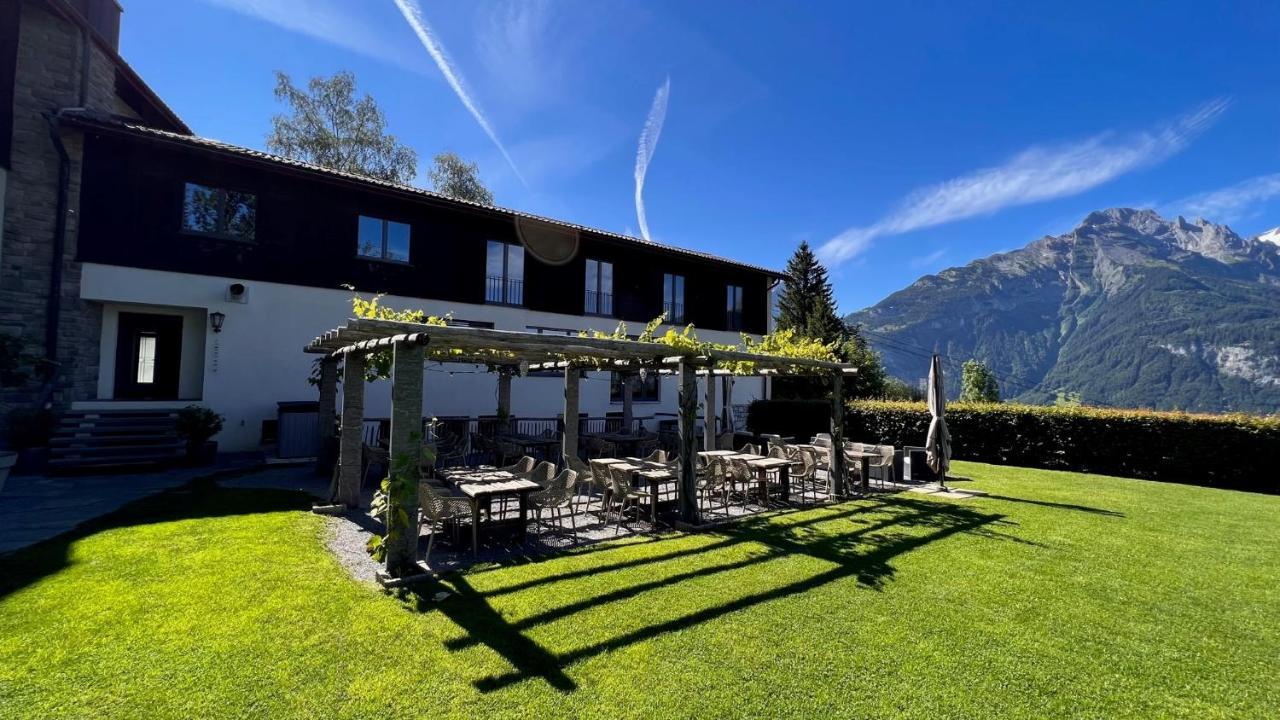 Family & Mountain Lodge C'Est La Vie ฮาลสิแบร์ก ภายนอก รูปภาพ