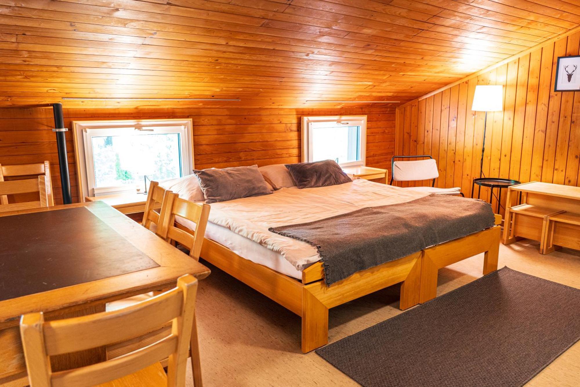 Family & Mountain Lodge C'Est La Vie ฮาลสิแบร์ก ภายนอก รูปภาพ